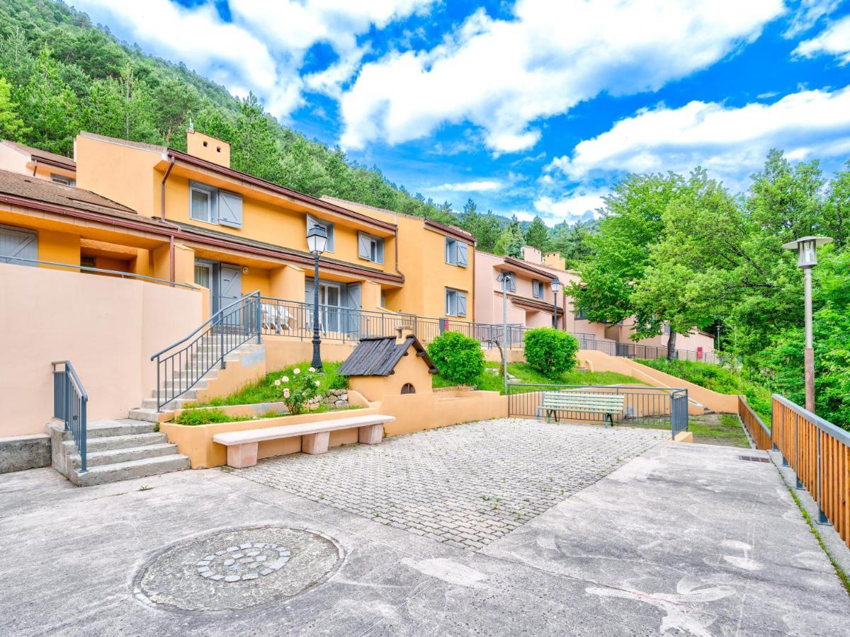 Vacanceole - Residence Les Gorges Rouges Guillaumes Ngoại thất bức ảnh