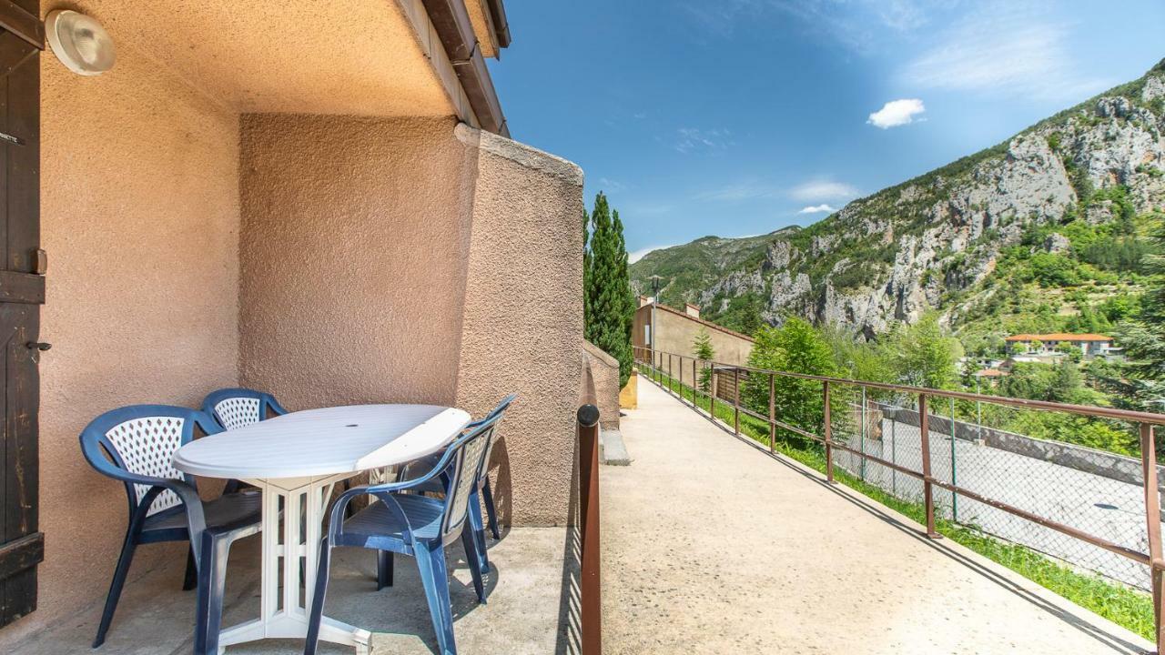Vacanceole - Residence Les Gorges Rouges Guillaumes Ngoại thất bức ảnh