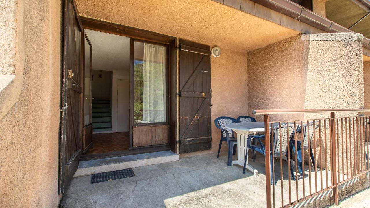 Vacanceole - Residence Les Gorges Rouges Guillaumes Ngoại thất bức ảnh