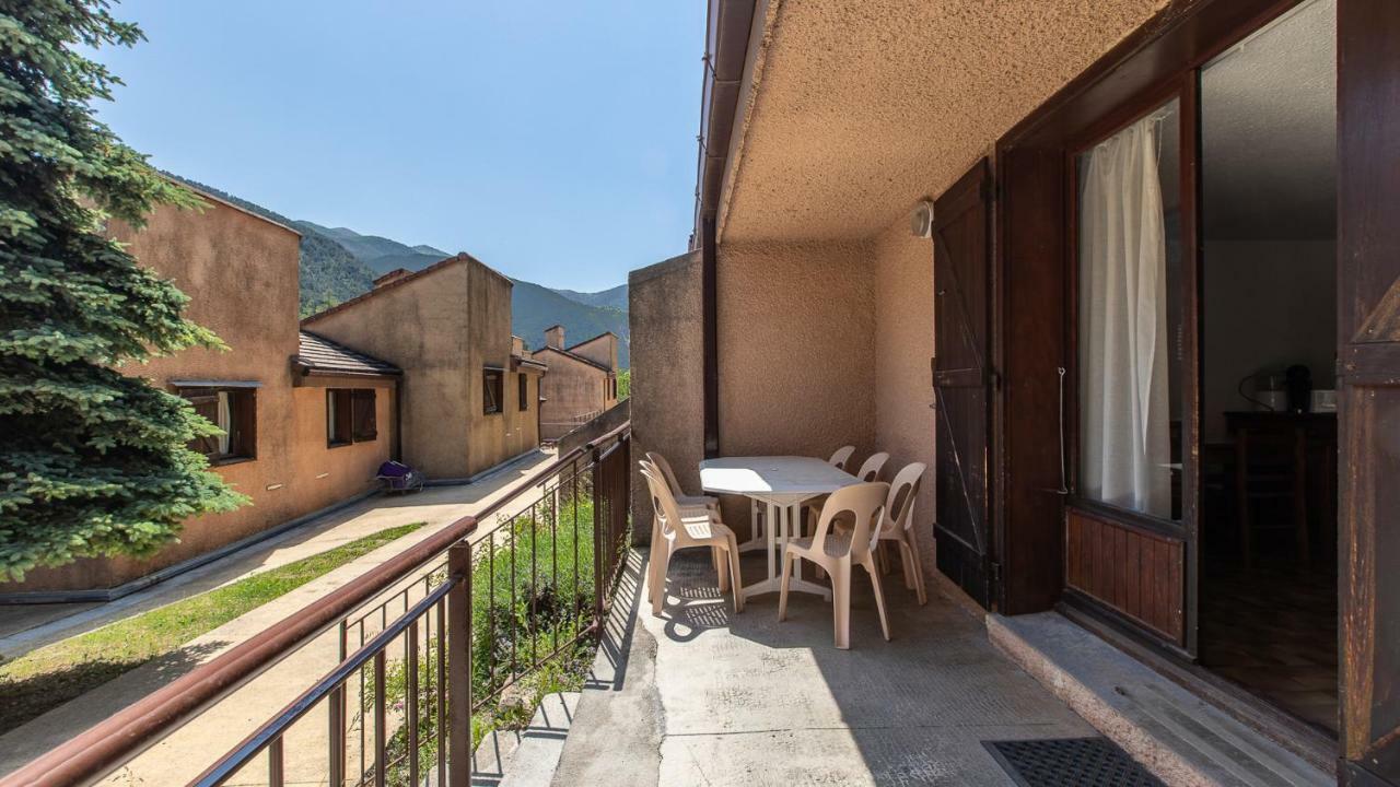 Vacanceole - Residence Les Gorges Rouges Guillaumes Ngoại thất bức ảnh