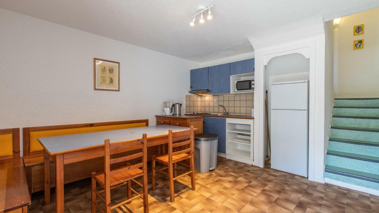 Vacanceole - Residence Les Gorges Rouges Guillaumes Ngoại thất bức ảnh