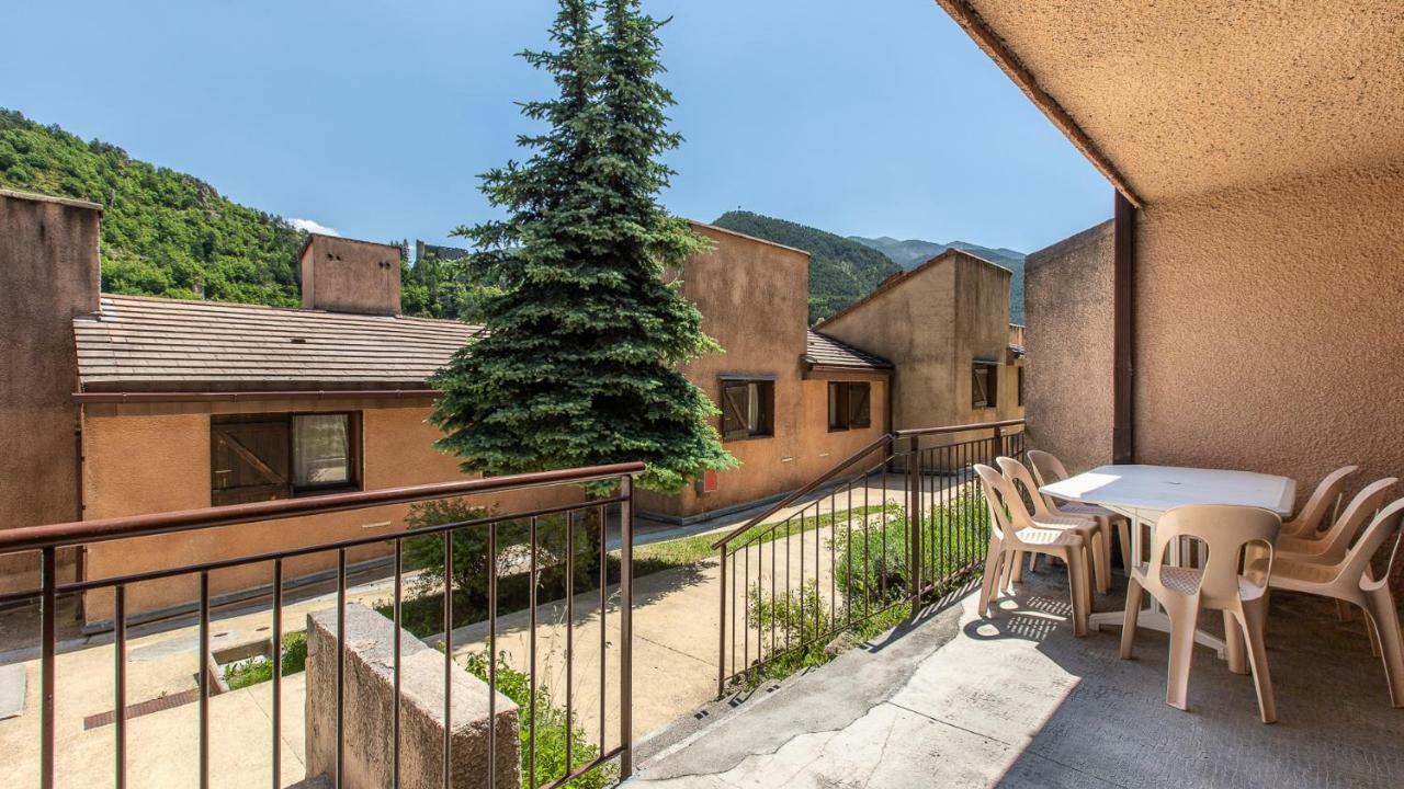 Vacanceole - Residence Les Gorges Rouges Guillaumes Ngoại thất bức ảnh